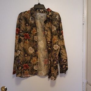 Dress barn 100% silk M button up floral blouse